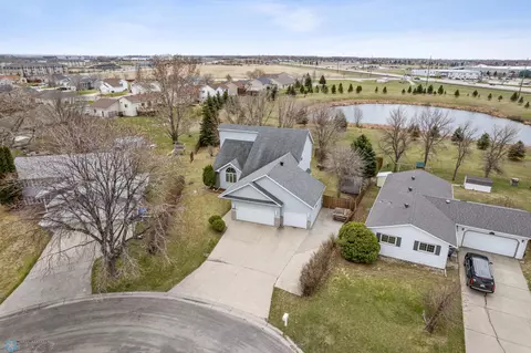 1975 29th Street Cir S, Moorhead, MN 56560