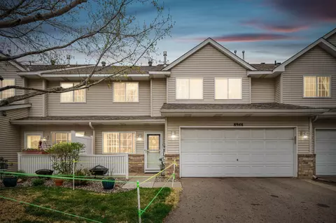 8948 92nd St S, Cottage Grove, MN 55016
