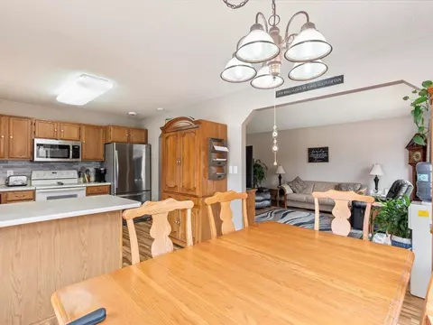 Dining - 13441 Honeysuckle Way, Baxter, MN 56425 photo 2 of 2