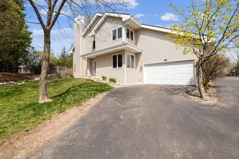 2900 Old Highway 8, Saint Anthony, MN 55418
