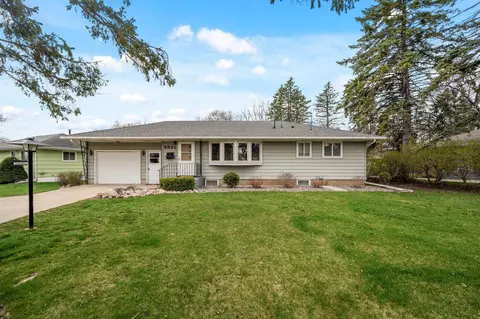 5931 Admiral Ln N, Brooklyn Center, MN 55429