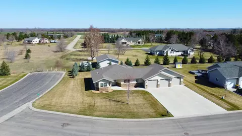 View/Area - 708 14th St NW, Perham, MN 56573 photo 3 of 8