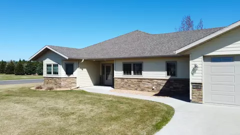Exterior - 708 14th St NW, Perham, MN 56573 photo 20 of 29