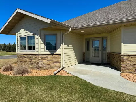 Exterior - 708 14th St NW, Perham, MN 56573 photo 25 of 29