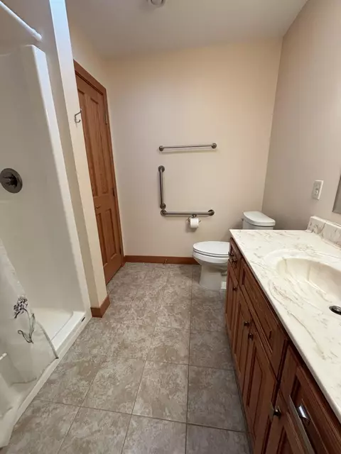Bath - 708 14th St NW, Perham, MN 56573 photo 2 of 4