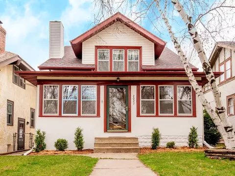 2027 Stanford Ave, Saint Paul, MN 55105