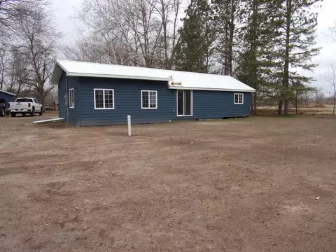 1725 Hill Ave, Ogilvie, MN 56358