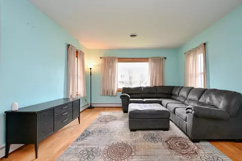 320 E Main St, Lewiston, MN 55952 photo 7