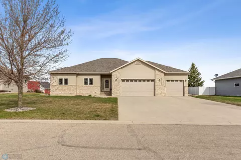2326 Meadow Ln, Hawley, MN 56549