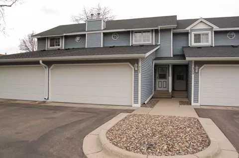 305 Karen Ln NE, Columbia Heights, MN 55421