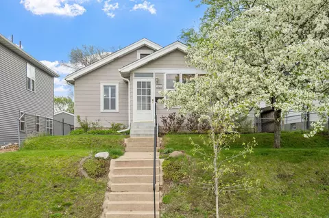 3913 Standish Ave, Minneapolis, MN 55407