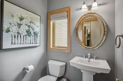 Bath - 3787 Drumcliffe Ct, Rosemount, MN 55068 photo 1 of 6