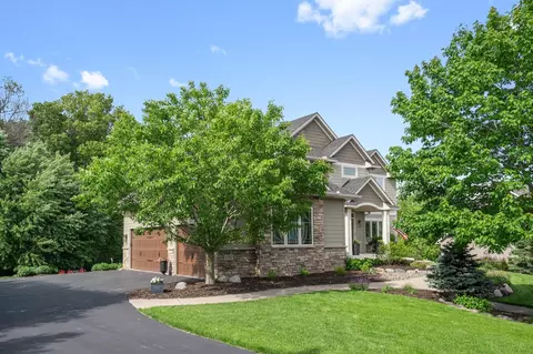 Exterior - 3787 Drumcliffe Ct, Rosemount, MN 55068 photo 13 of 14
