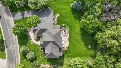 View/Area - 3787 Drumcliffe Ct, Rosemount, MN 55068 photo 3 of 11
