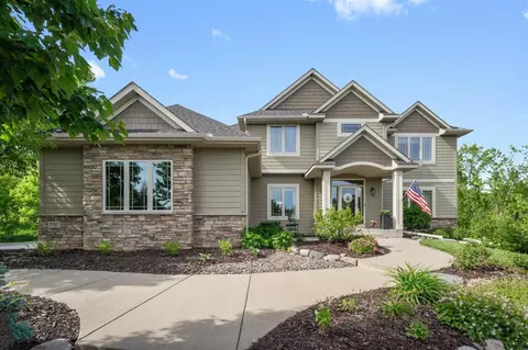 Exterior - 3787 Drumcliffe Ct, Rosemount, MN 55068 photo 2 of 14