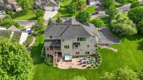 View/Area - 3787 Drumcliffe Ct, Rosemount, MN 55068 photo 2 of 11