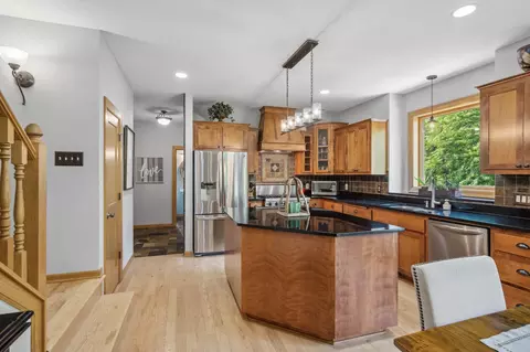 Kitchen - 3787 Drumcliffe Ct, Rosemount, MN 55068 photo 3 of 4
