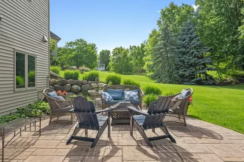Exterior - 3787 Drumcliffe Ct, Rosemount, MN 55068 photo 9 of 14