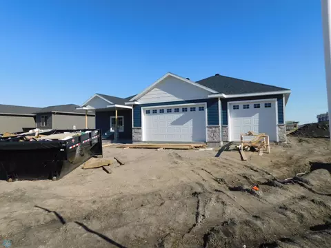 4237 54th Ave S, Fargo, ND 58104