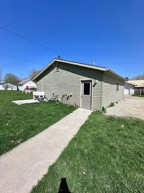 310 Maple St N, Mabel, MN 55954 photo 14