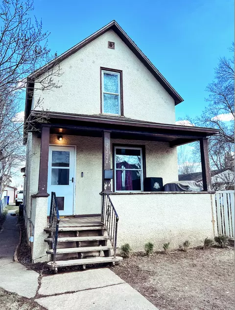 2224 4th Ave W, Hibbing, MN 55746