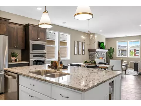 17769 Everest Ave, Lakeville, MN 55044
