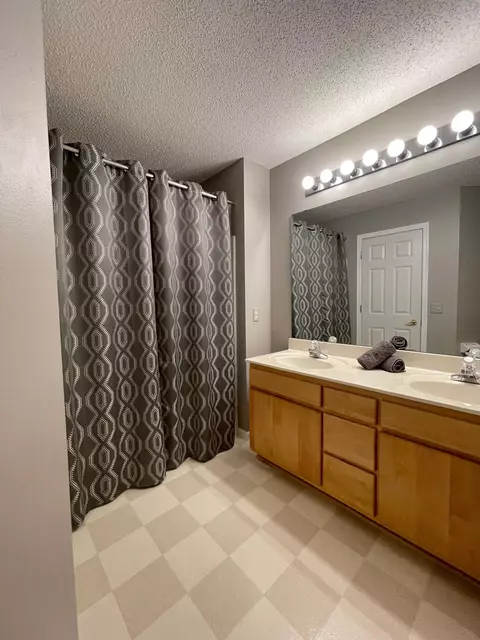 17841 Steading Rd, Eden Prairie, MN 55347 photo 27