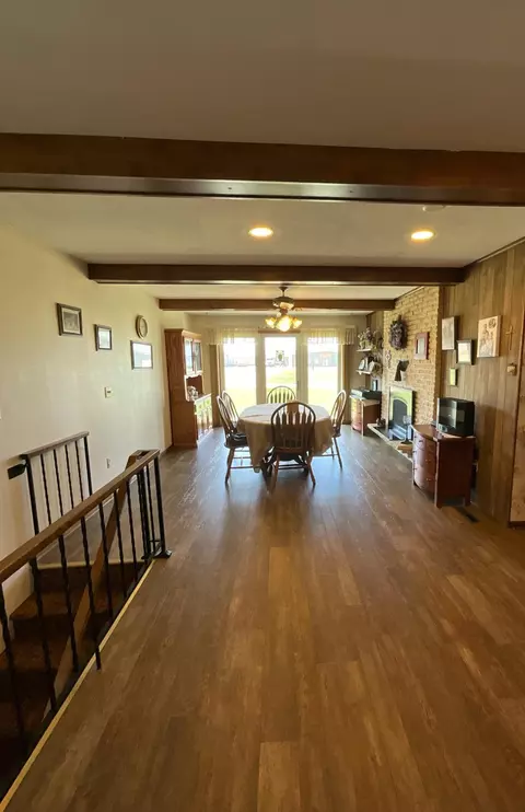 111 State St, Elrosa, MN 56325 photo 8
