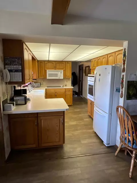111 State St, Elrosa, MN 56325 photo 10
