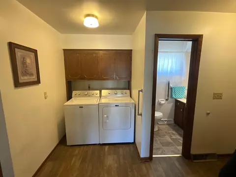 111 State St, Elrosa, MN 56325 photo 17