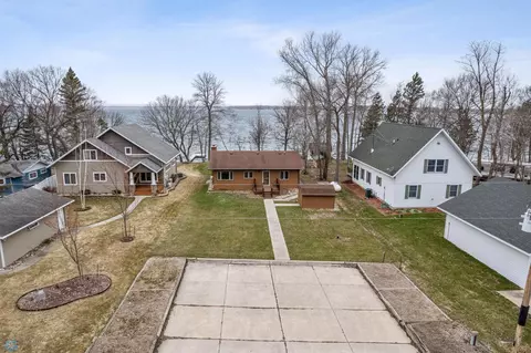 49755 Fish Lake Rd, Detroit Lakes, MN 56501
