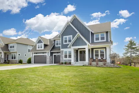 25065 Bentgrass Way, Shorewood, MN 55331