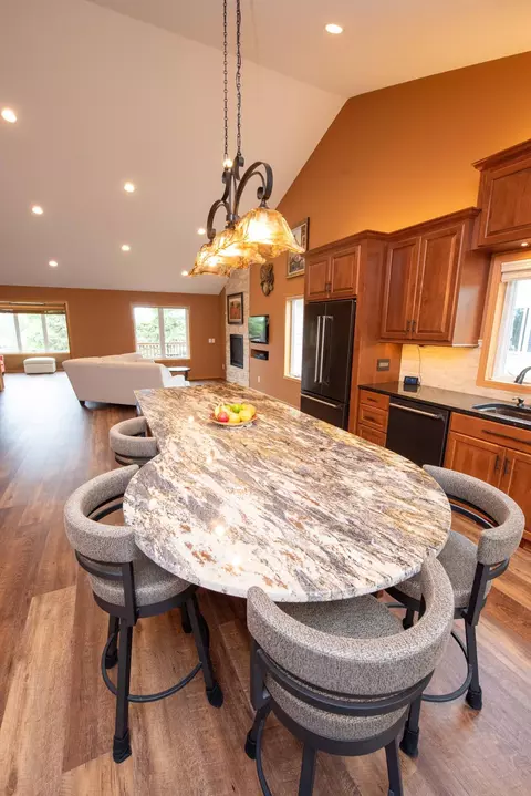 7806 Hill Rd, Woodbury, MN 55125 photo 19
