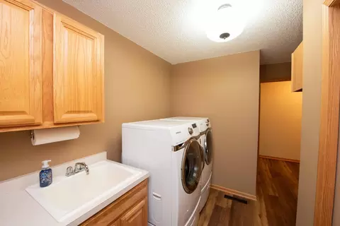 7806 Hill Rd, Woodbury, MN 55125 photo 45