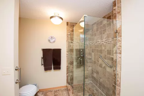 7806 Hill Rd, Woodbury, MN 55125 photo 36