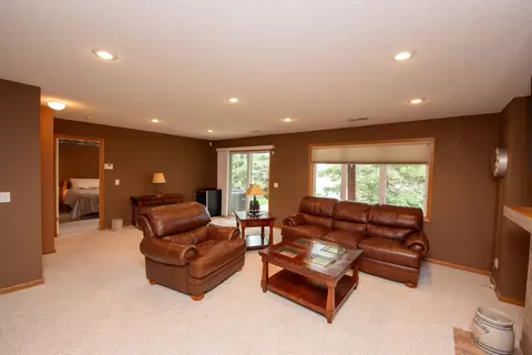 7806 Hill Rd, Woodbury, MN 55125 photo 61