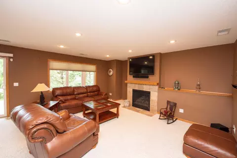 7806 Hill Rd, Woodbury, MN 55125 photo 60