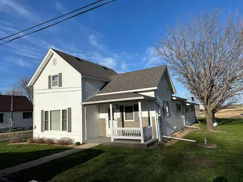 105 N Main St, Saint Leo, MN 56264