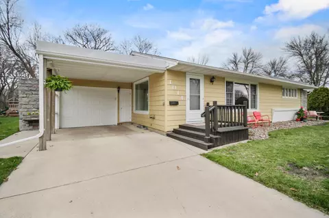 1014 Kellford Pl, Owatonna, MN 55060