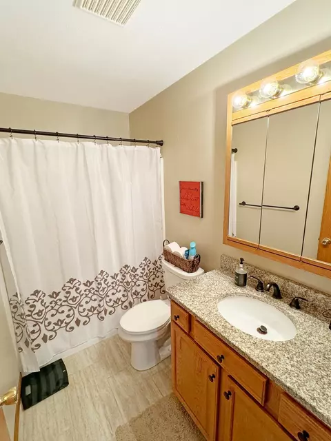 604 Genesis Ave, Marshall, MN 56258 photo 15