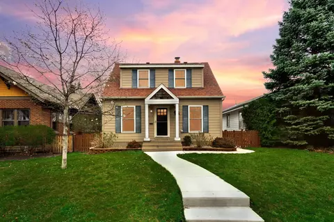 253 Sidney St W, Saint Paul, MN 55107