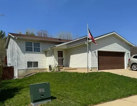 2701 Rose Dr SE, Rochester, MN 55904