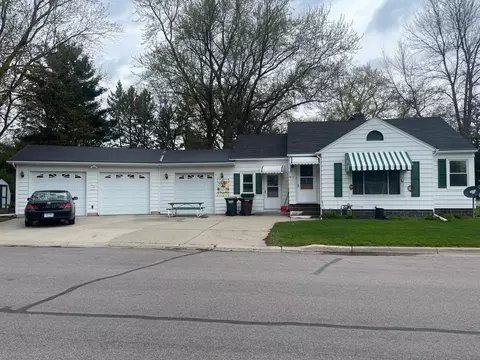 812 1st Ave N, Lester Prairie, MN 55354