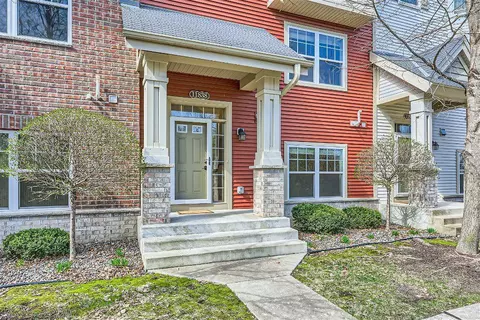 11838 Emery Village Dr N #3204, Champlin, MN 55316