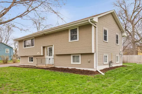 320 Dakota Ave S, Montrose, MN 55363