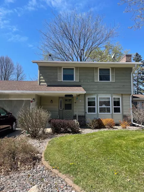 683 Fir St, Saint Paul, MN 55119