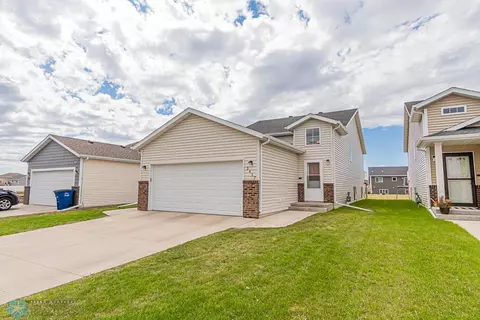 3417 18th St S, Moorhead, MN 56560