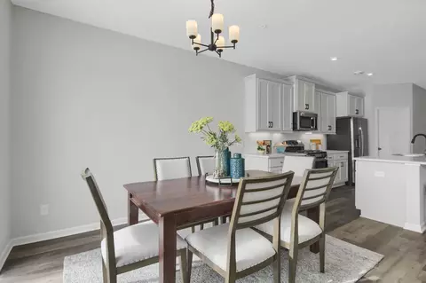 Dining - 20115 78th Pl, Corcoran, MN 55340 photo 2 of 2