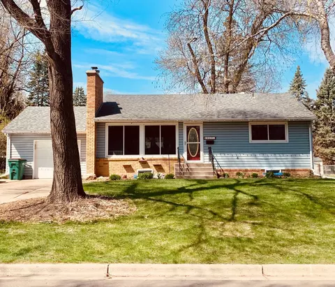 4017 Idaho Ave N, Crystal, MN 55427