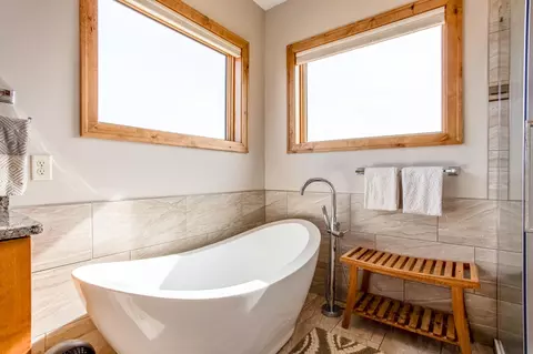 Bath - 3571 Wildflower Rd S, Saint Cloud, MN 56301 photo 2 of 7